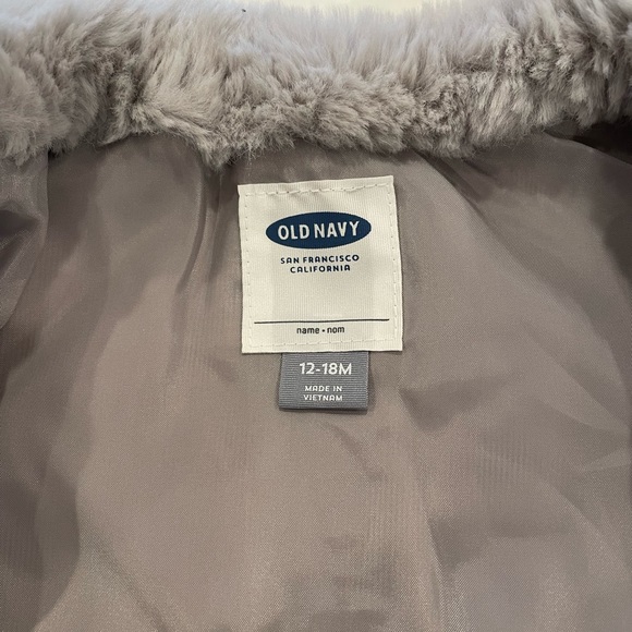 NWT Old navy faux fur baby jacket - Picture 2 of 4